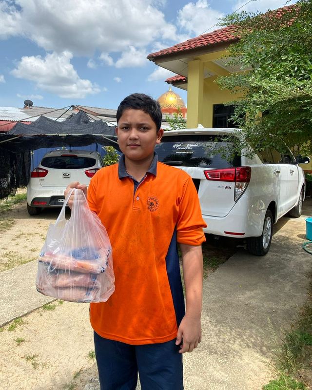 Pesanan El Barokah Farm sampai ke rumah pelanggan